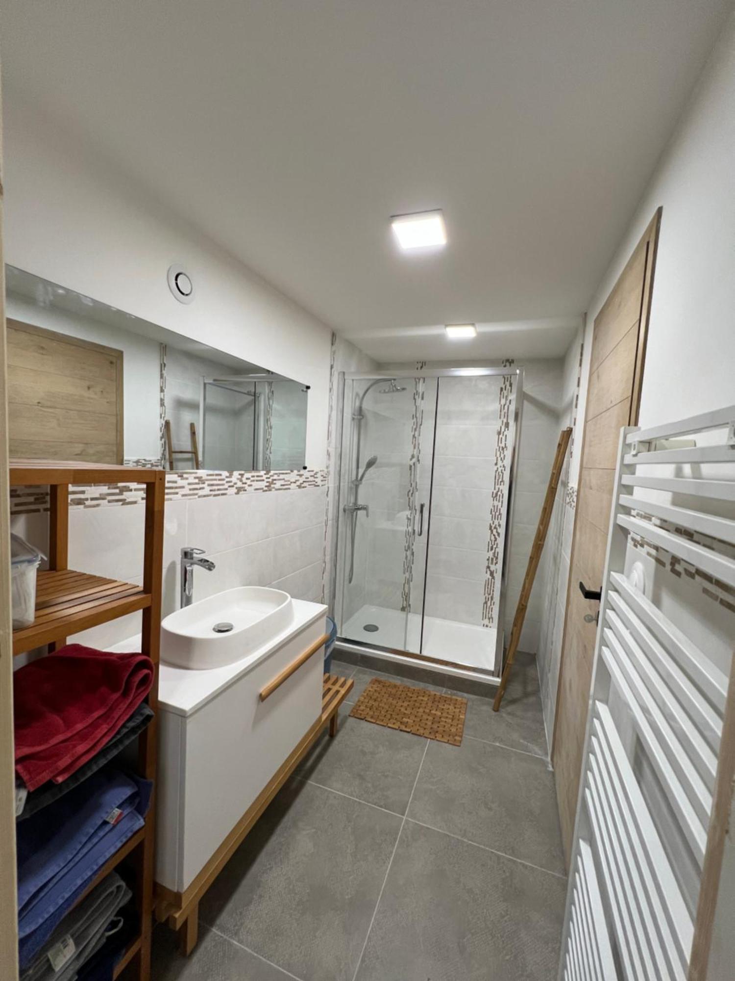 L'Escale Apartment Meyreuil Luaran gambar