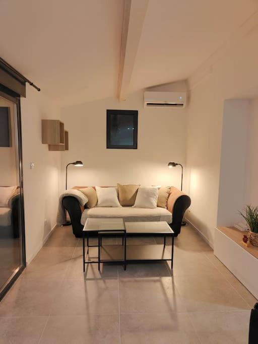 L'Escale Apartment Meyreuil Luaran gambar
